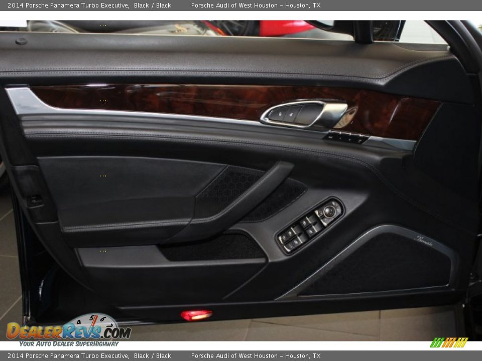 Door Panel of 2014 Porsche Panamera Turbo Executive Photo #8
