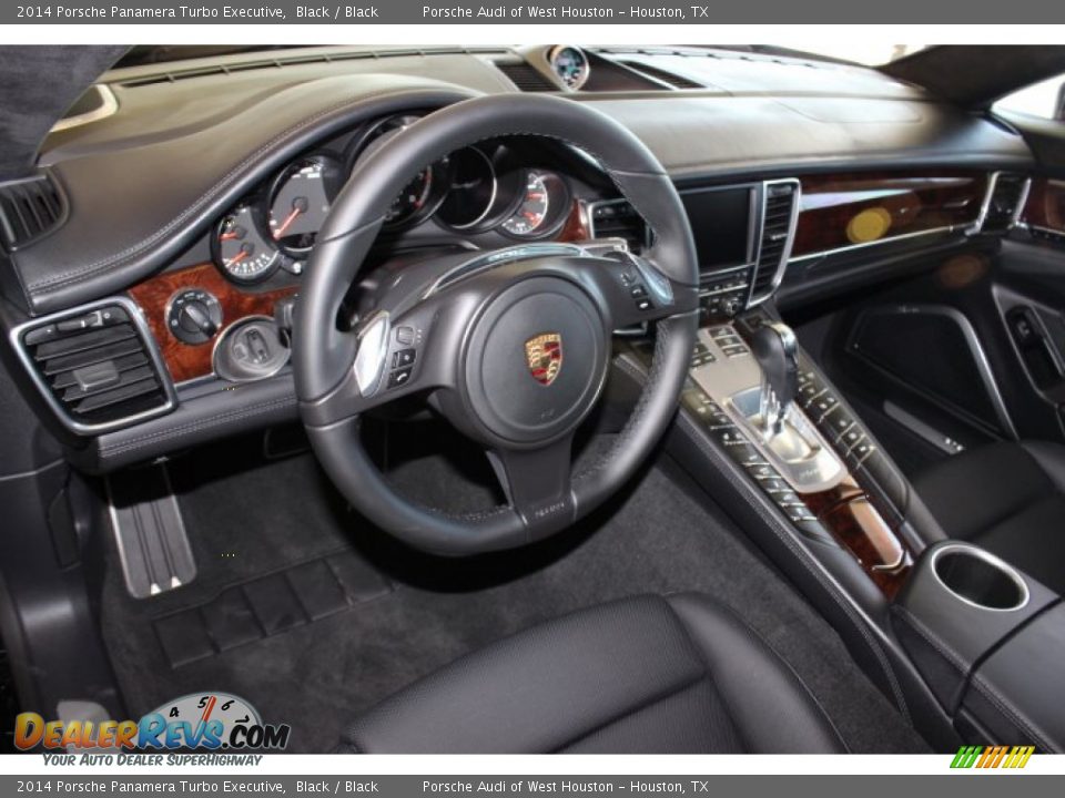 Black Interior - 2014 Porsche Panamera Turbo Executive Photo #11