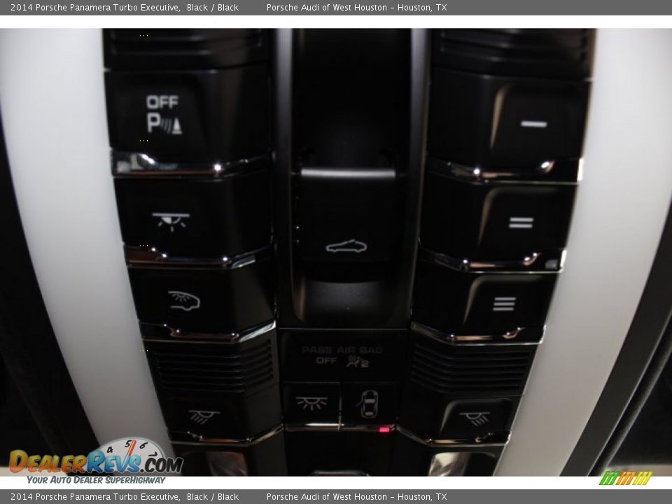 2014 Porsche Panamera Turbo Executive Black / Black Photo #17