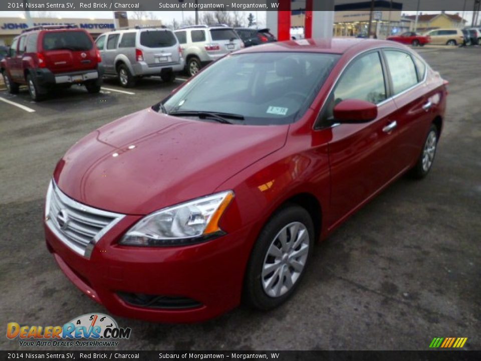 Front 3/4 View of 2014 Nissan Sentra SV Photo #3