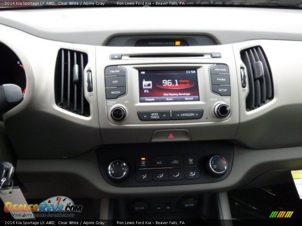 2014 Kia Sportage LX AWD Clear White / Alpine Gray Photo #16