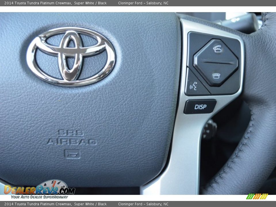 Controls of 2014 Toyota Tundra Platinum Crewmax Photo #26