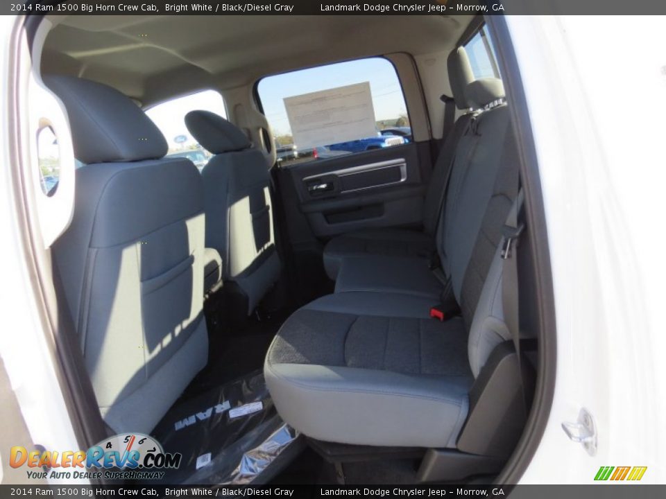 2014 Ram 1500 Big Horn Crew Cab Bright White / Black/Diesel Gray Photo #8