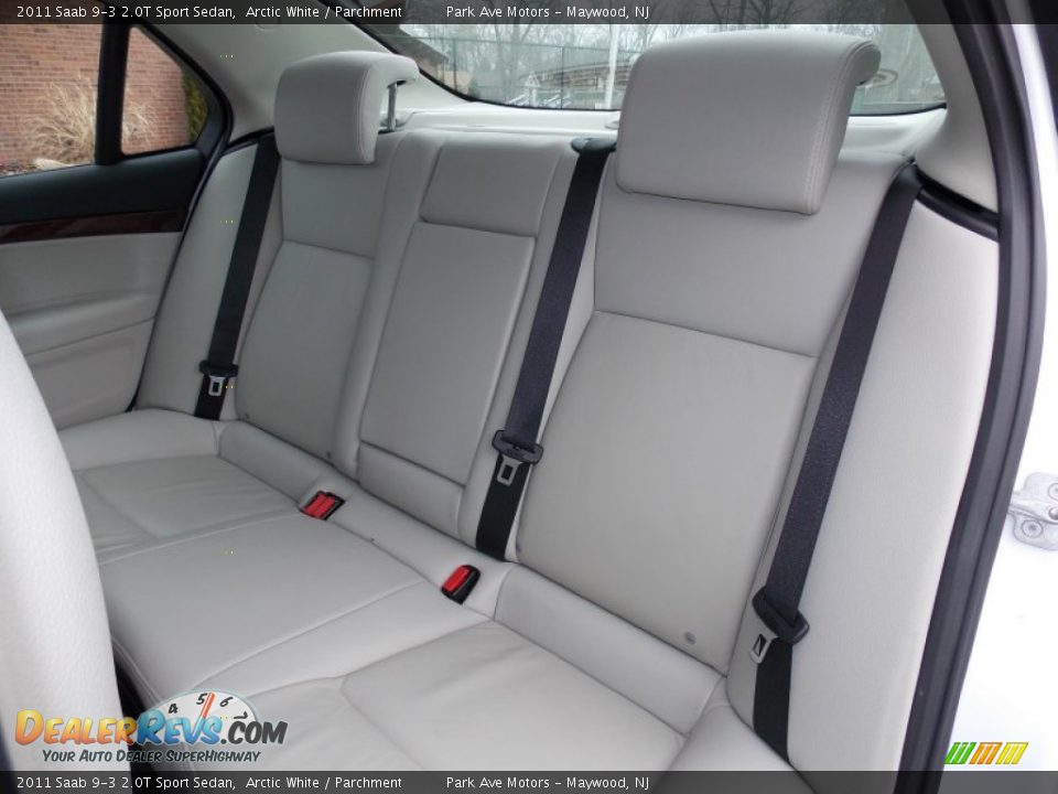 2011 Saab 9-3 2.0T Sport Sedan Arctic White / Parchment Photo #16