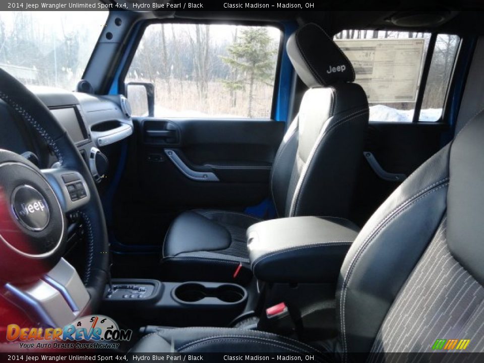 2014 Jeep Wrangler Unlimited Sport 4x4 Hydro Blue Pearl / Black Photo #3