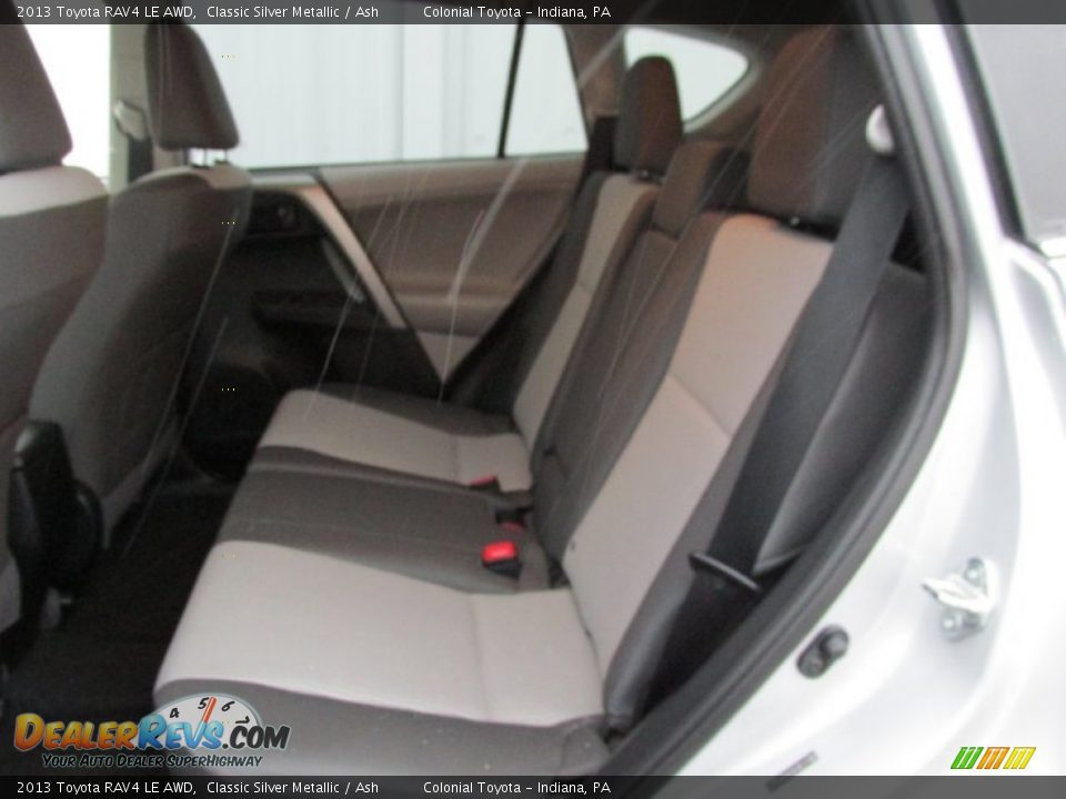 2013 Toyota RAV4 LE AWD Classic Silver Metallic / Ash Photo #13