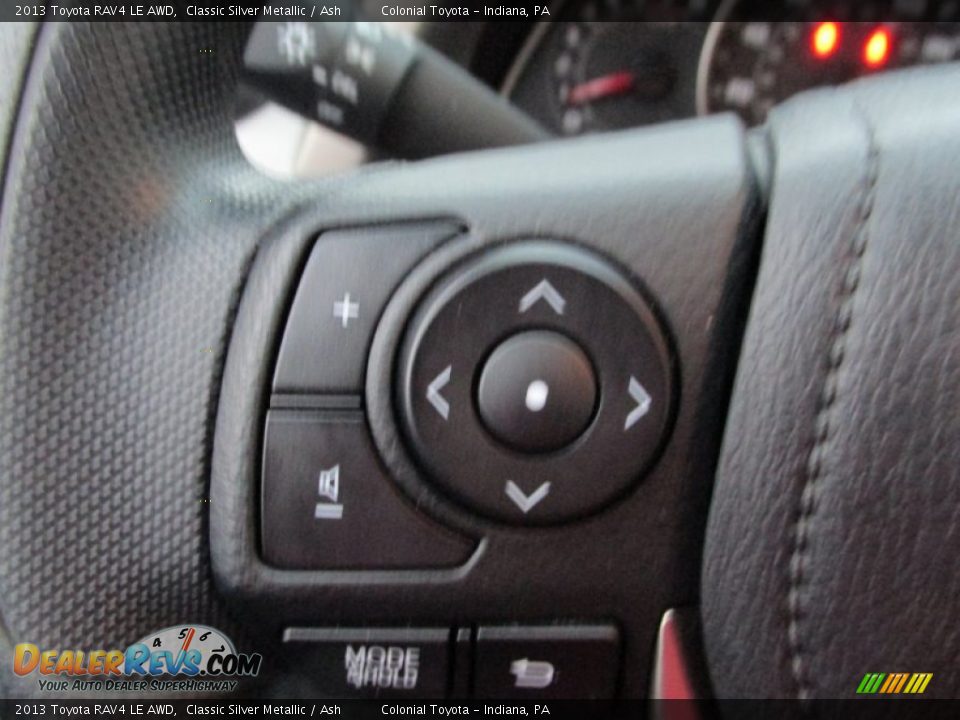 2013 Toyota RAV4 LE AWD Classic Silver Metallic / Ash Photo #17
