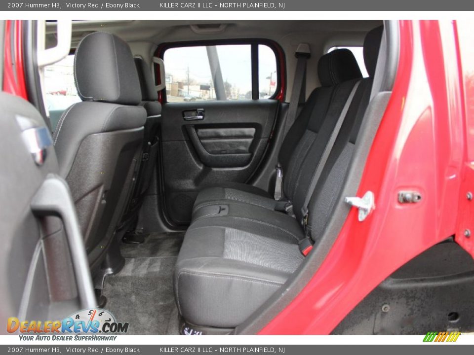 Rear Seat of 2007 Hummer H3  Photo #23