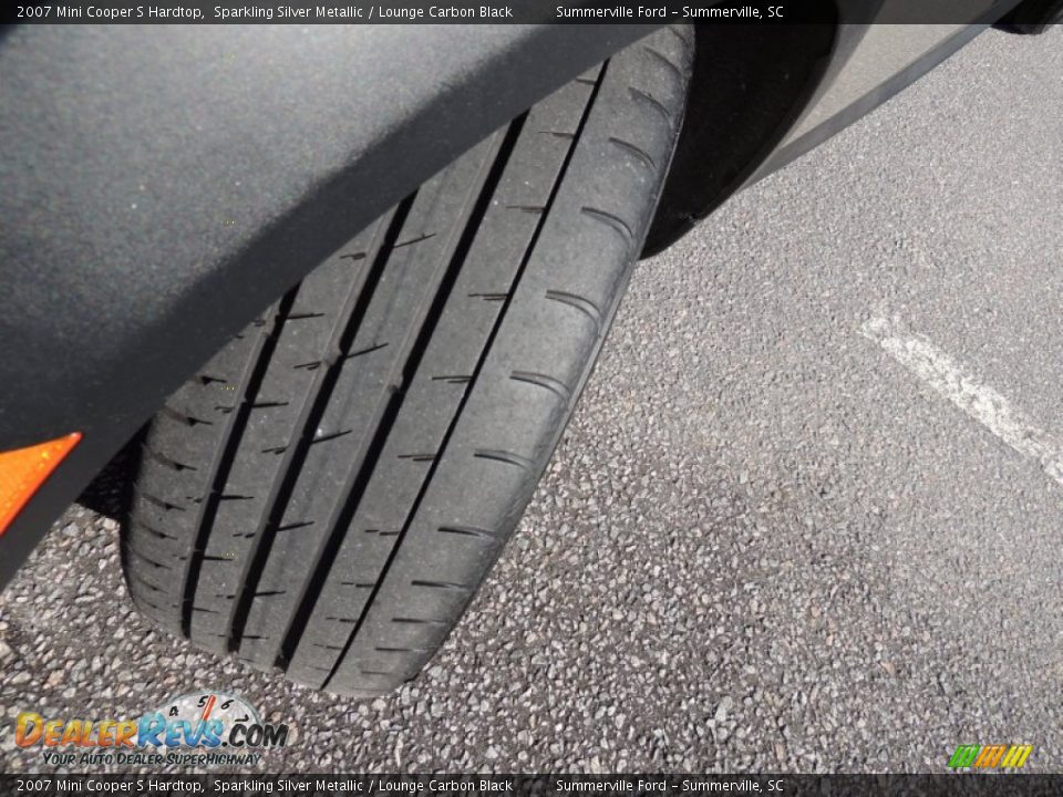 2007 Mini Cooper S Hardtop Sparkling Silver Metallic / Lounge Carbon Black Photo #13