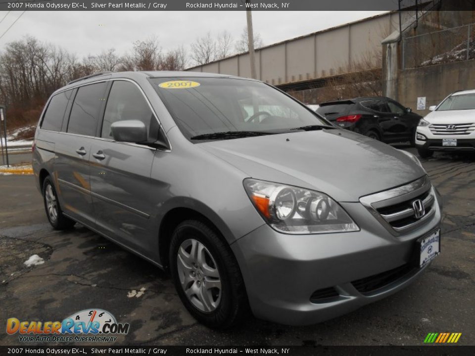 2007 Honda Odyssey EX-L Silver Pearl Metallic / Gray Photo #3