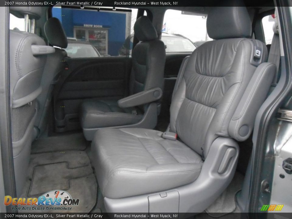 2007 Honda Odyssey EX-L Silver Pearl Metallic / Gray Photo #18