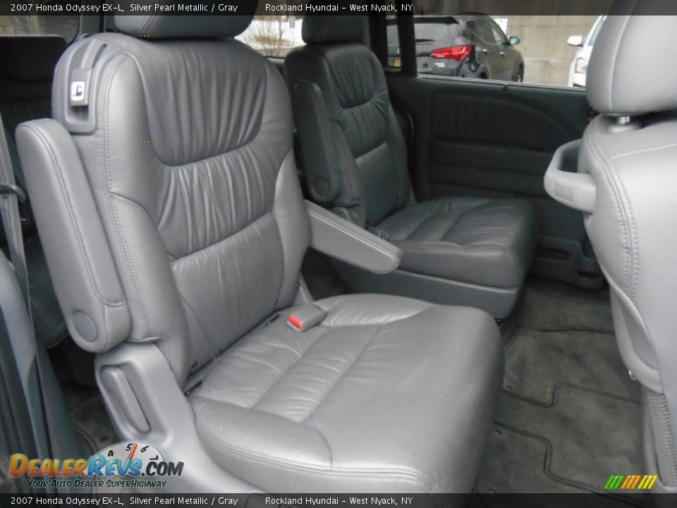 2007 Honda Odyssey EX-L Silver Pearl Metallic / Gray Photo #21