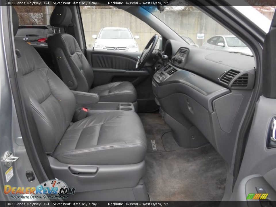 2007 Honda Odyssey EX-L Silver Pearl Metallic / Gray Photo #24