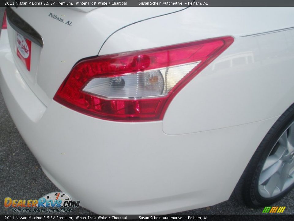 2011 Nissan Maxima 3.5 SV Premium Winter Frost White / Charcoal Photo #15