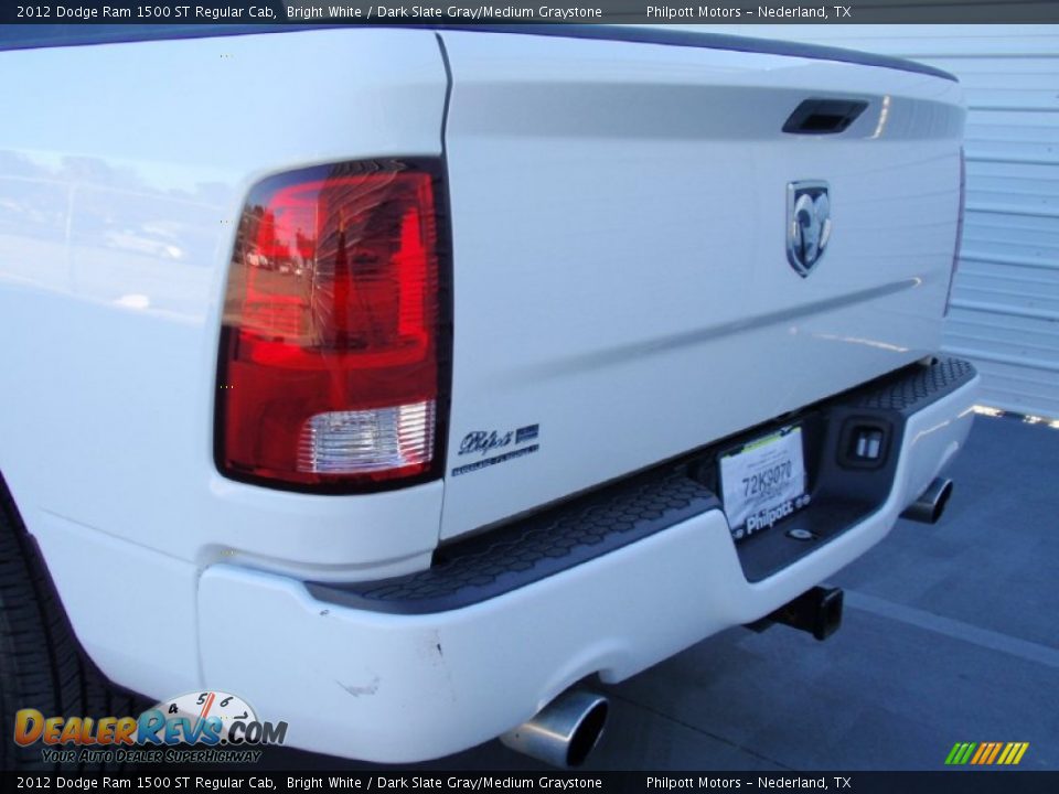 2012 Dodge Ram 1500 ST Regular Cab Bright White / Dark Slate Gray/Medium Graystone Photo #21