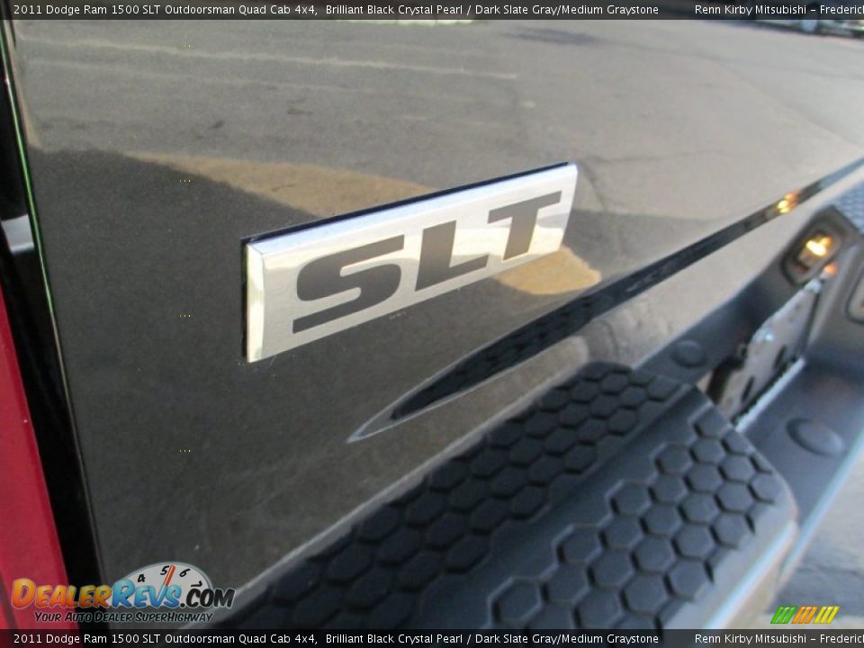 2011 Dodge Ram 1500 SLT Outdoorsman Quad Cab 4x4 Brilliant Black Crystal Pearl / Dark Slate Gray/Medium Graystone Photo #9