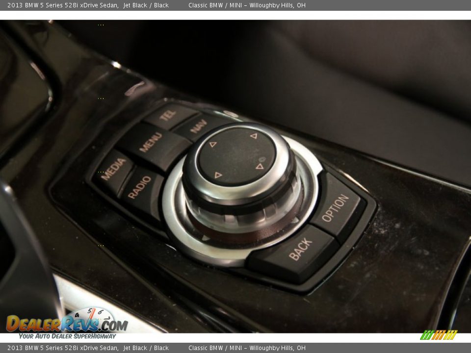 2013 BMW 5 Series 528i xDrive Sedan Jet Black / Black Photo #19