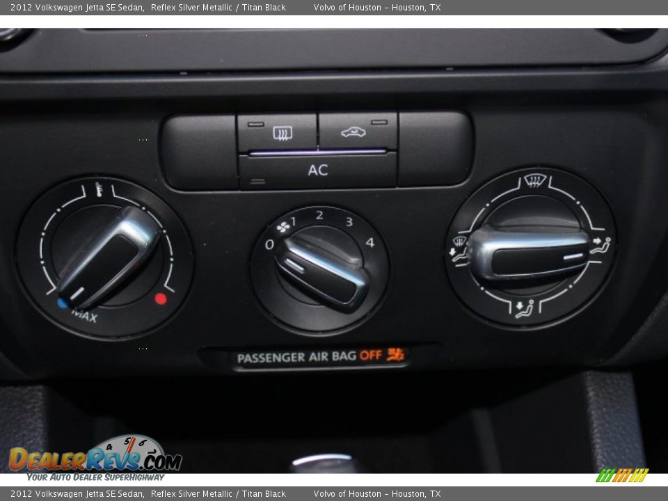 2012 Volkswagen Jetta SE Sedan Reflex Silver Metallic / Titan Black Photo #19