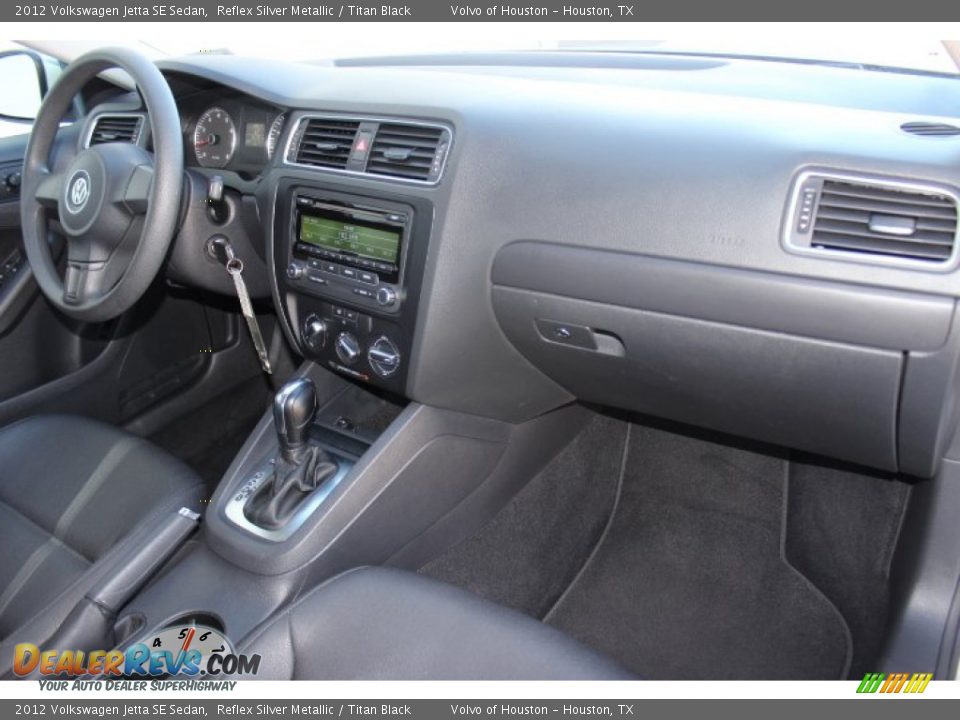 2012 Volkswagen Jetta SE Sedan Reflex Silver Metallic / Titan Black Photo #34