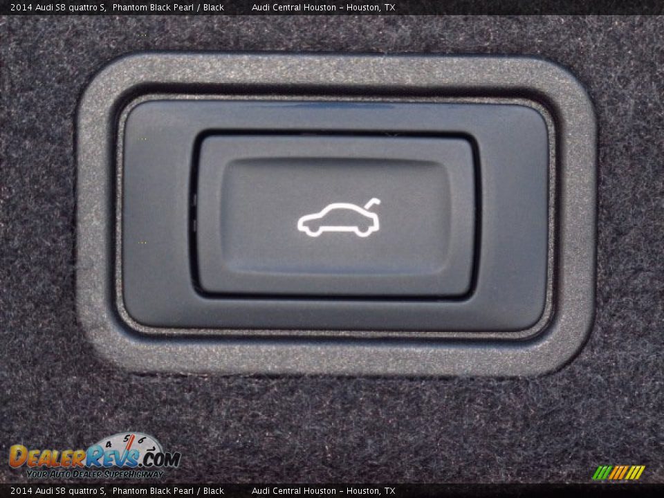 2014 Audi S8 quattro S Phantom Black Pearl / Black Photo #10