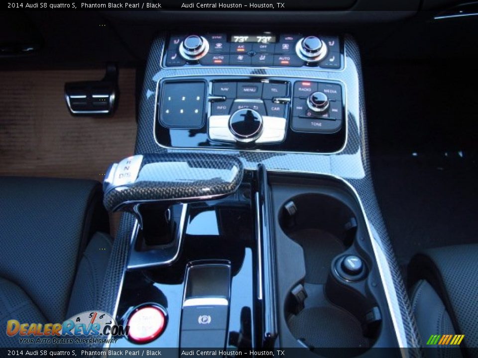 2014 Audi S8 quattro S Shifter Photo #24
