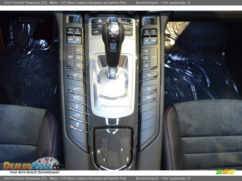 2014 Porsche Panamera GTS Shifter Photo #53