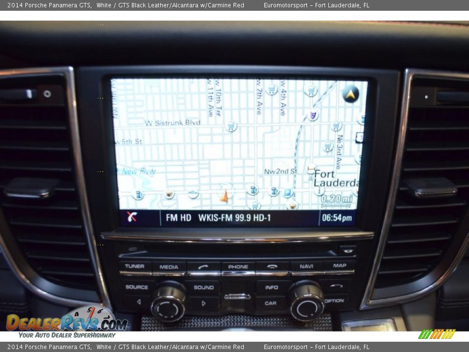 Navigation of 2014 Porsche Panamera GTS Photo #54