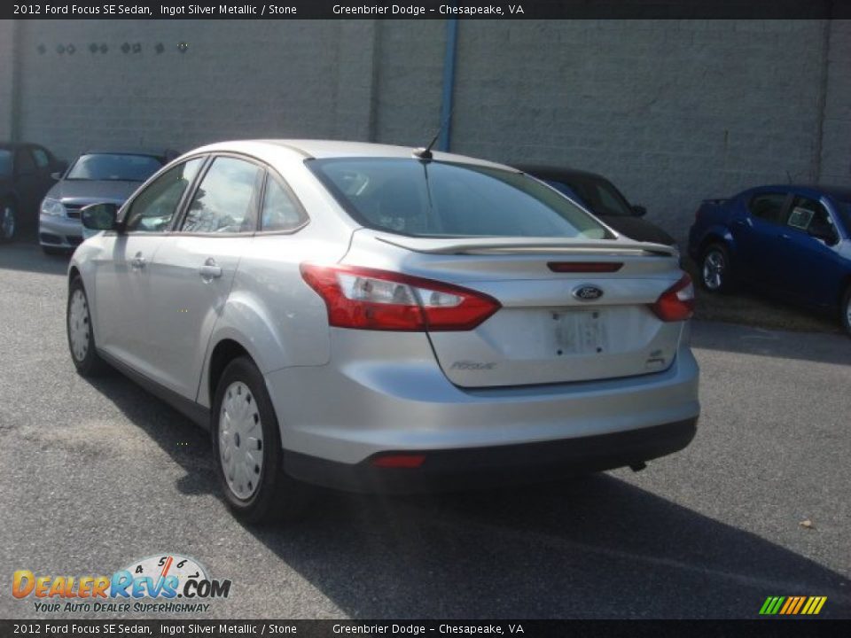 2012 Ford Focus SE Sedan Ingot Silver Metallic / Stone Photo #12