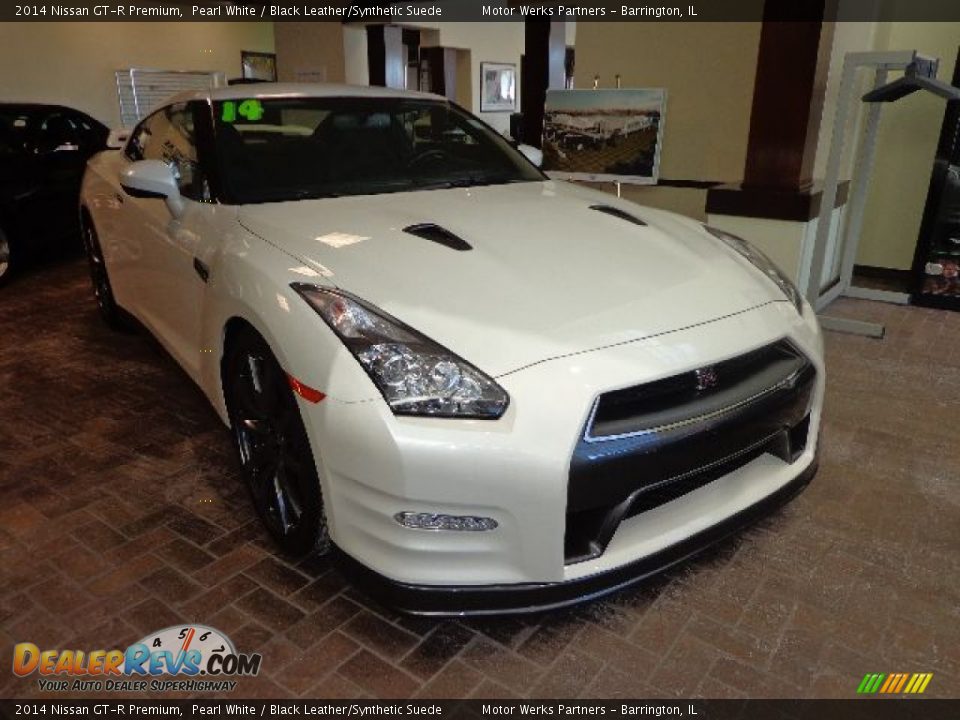 2014 Nissan GT-R Premium Pearl White / Black Leather/Synthetic Suede Photo #1