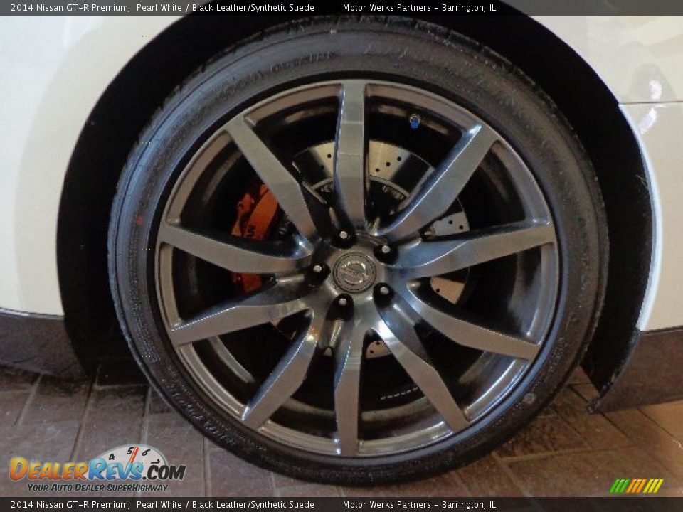 2014 Nissan GT-R Premium Wheel Photo #10