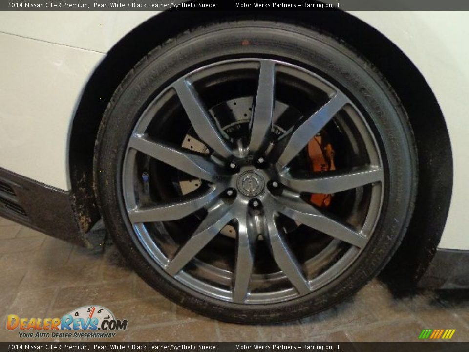2014 Nissan GT-R Premium Wheel Photo #12