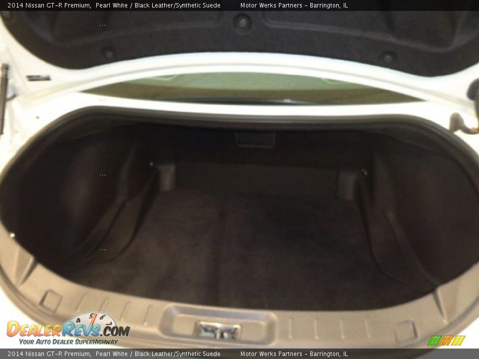 2014 Nissan GT-R Premium Pearl White / Black Leather/Synthetic Suede Photo #29