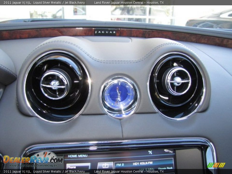 2011 Jaguar XJ XJL Liquid Silver Metallic / Jet Black/Ivory Photo #17