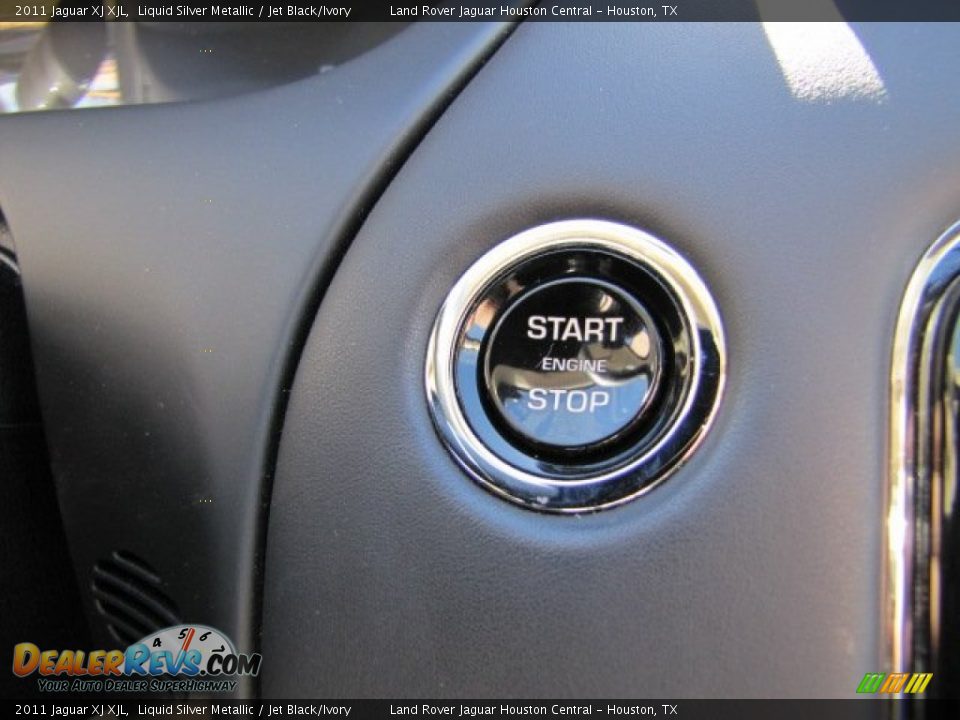 2011 Jaguar XJ XJL Liquid Silver Metallic / Jet Black/Ivory Photo #25