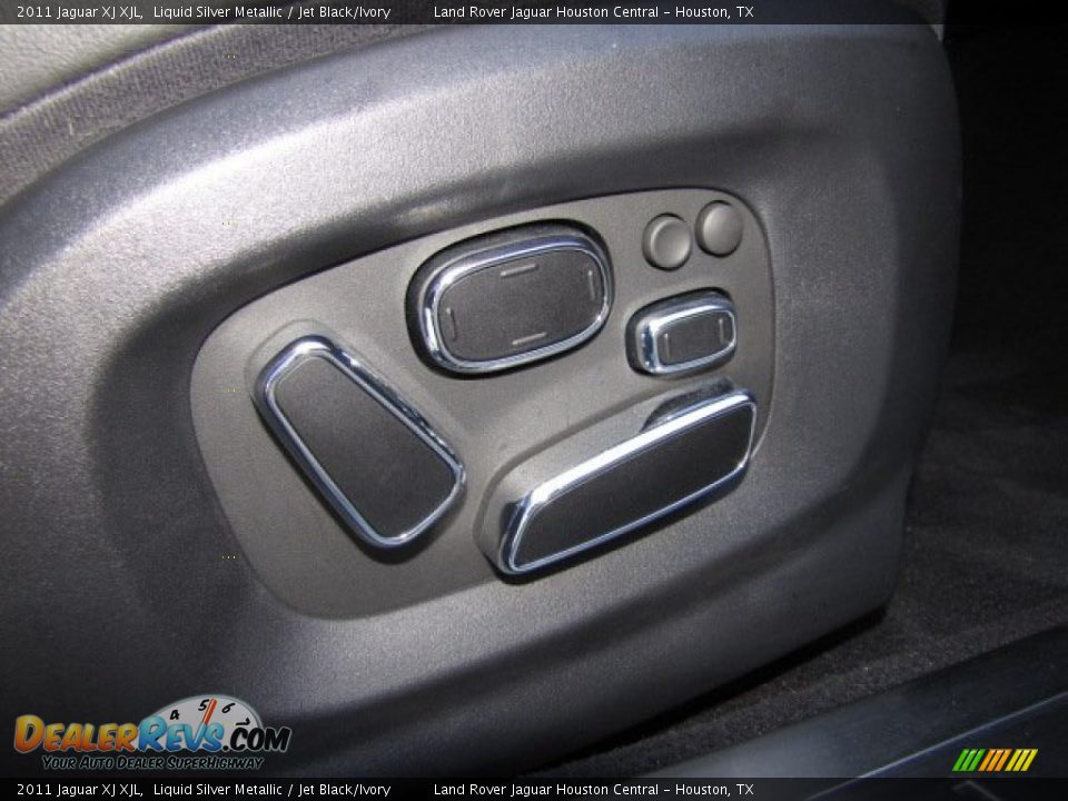 2011 Jaguar XJ XJL Liquid Silver Metallic / Jet Black/Ivory Photo #28