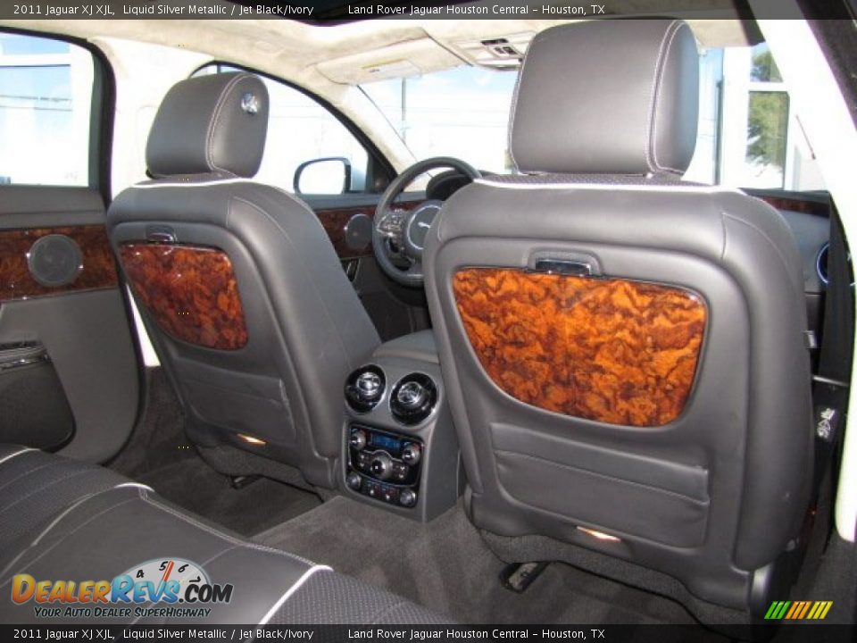 2011 Jaguar XJ XJL Liquid Silver Metallic / Jet Black/Ivory Photo #30