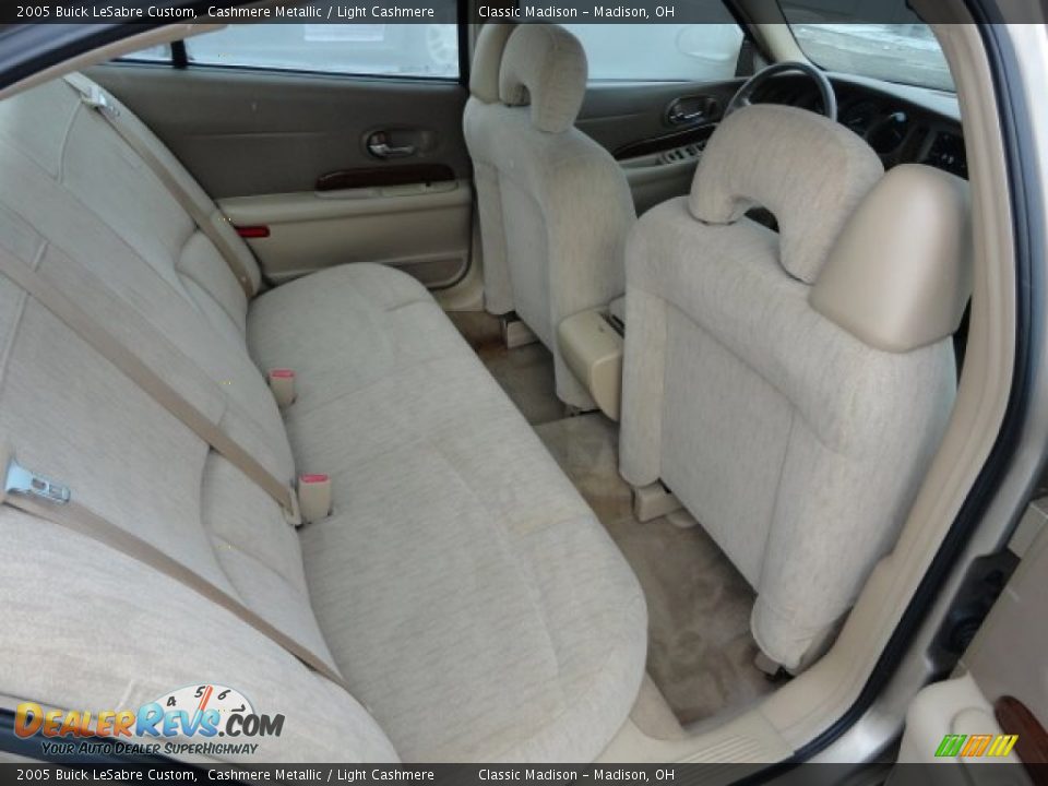 Rear Seat of 2005 Buick LeSabre Custom Photo #7