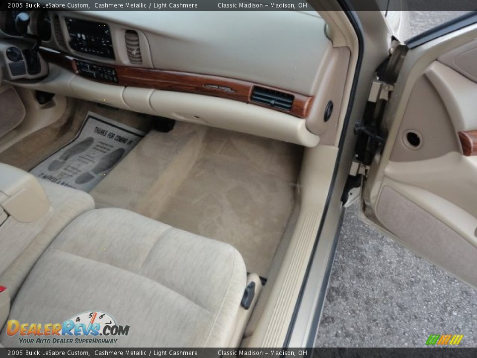 2005 Buick LeSabre Custom Cashmere Metallic / Light Cashmere Photo #8