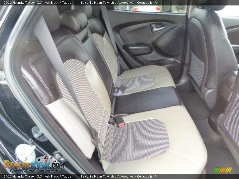 2011 Hyundai Tucson GLS Ash Black / Taupe Photo #13