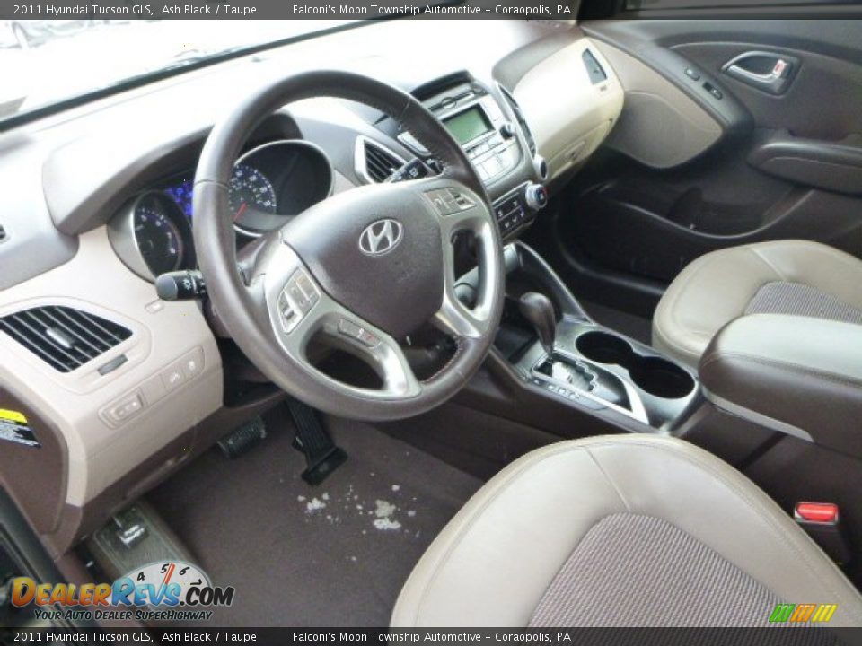 2011 Hyundai Tucson GLS Ash Black / Taupe Photo #20