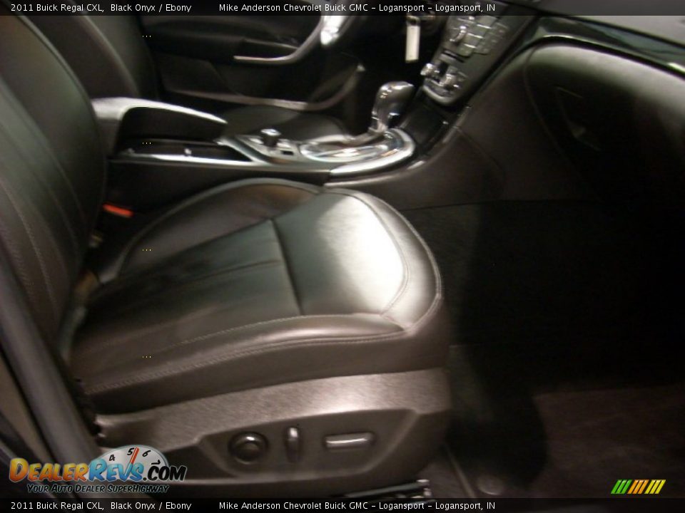 2011 Buick Regal CXL Black Onyx / Ebony Photo #20