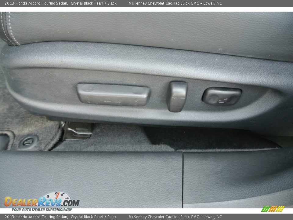 2013 Honda Accord Touring Sedan Crystal Black Pearl / Black Photo #9