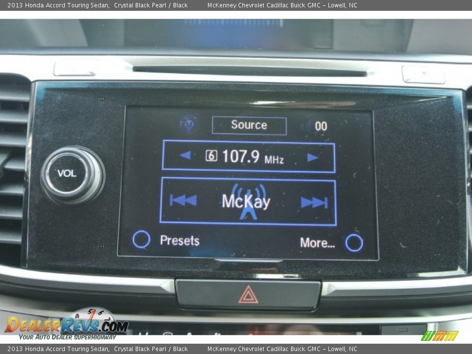 2013 Honda Accord Touring Sedan Crystal Black Pearl / Black Photo #17