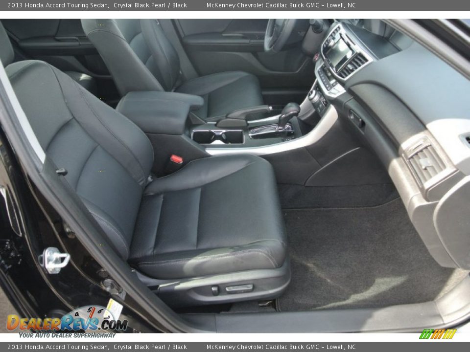 2013 Honda Accord Touring Sedan Crystal Black Pearl / Black Photo #24