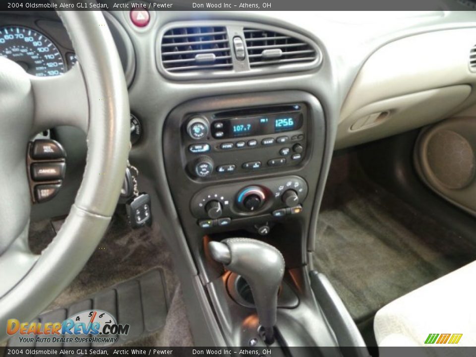2004 Oldsmobile Alero GL1 Sedan Arctic White / Pewter Photo #23