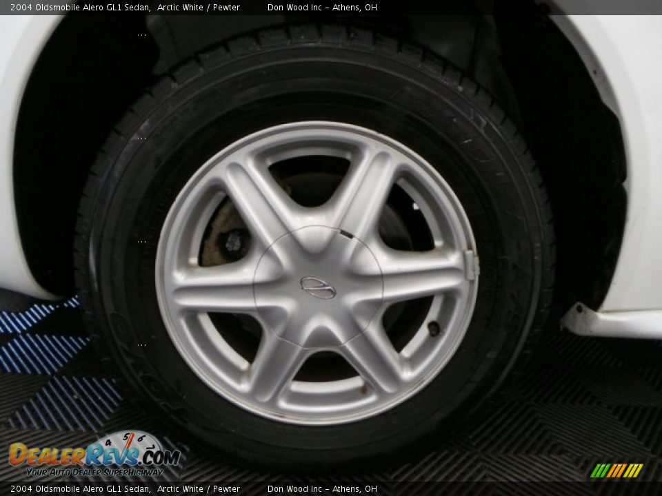 2004 Oldsmobile Alero GL1 Sedan Arctic White / Pewter Photo #24