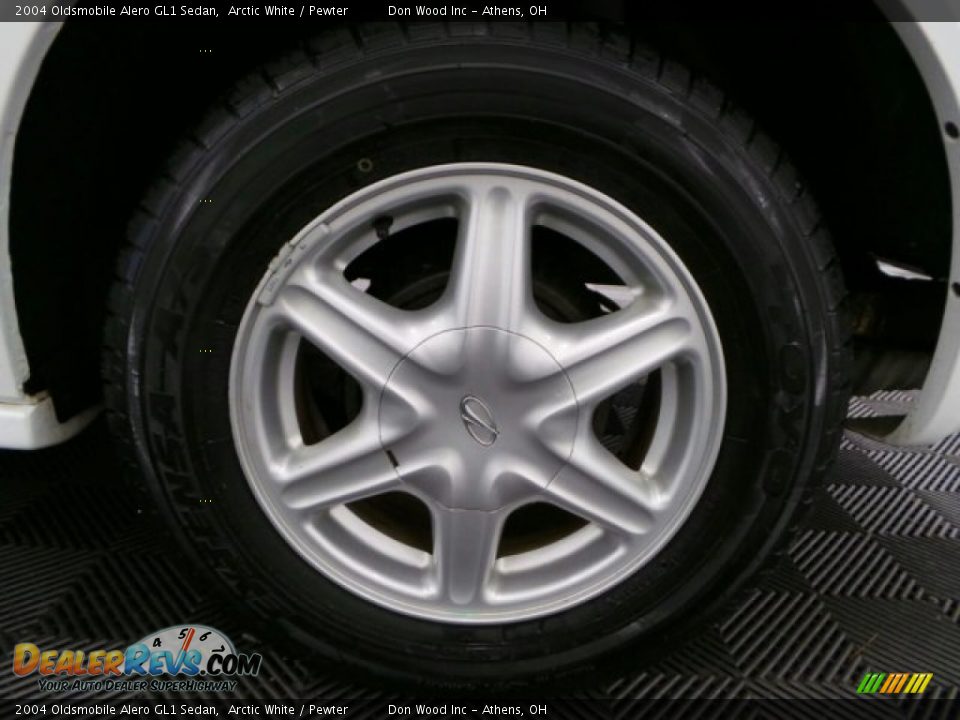2004 Oldsmobile Alero GL1 Sedan Arctic White / Pewter Photo #26