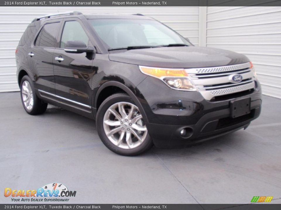 2014 Ford Explorer XLT Tuxedo Black / Charcoal Black Photo #1
