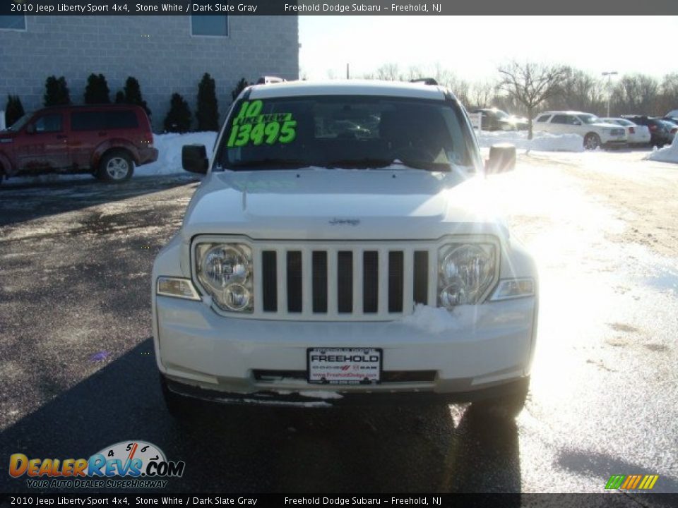 2010 Jeep Liberty Sport 4x4 Stone White / Dark Slate Gray Photo #2