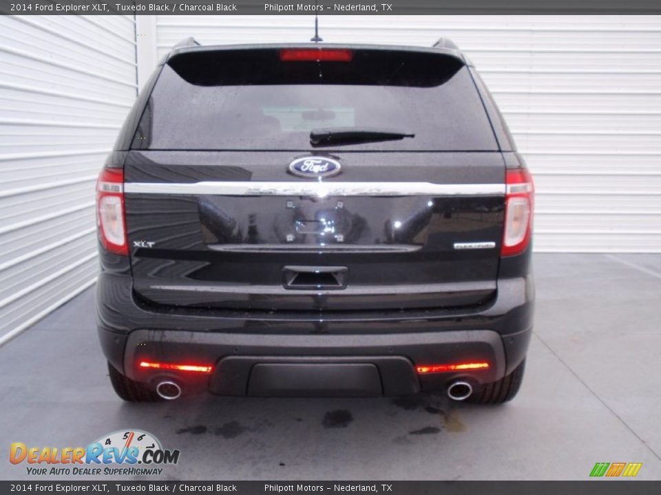 2014 Ford Explorer XLT Tuxedo Black / Charcoal Black Photo #5